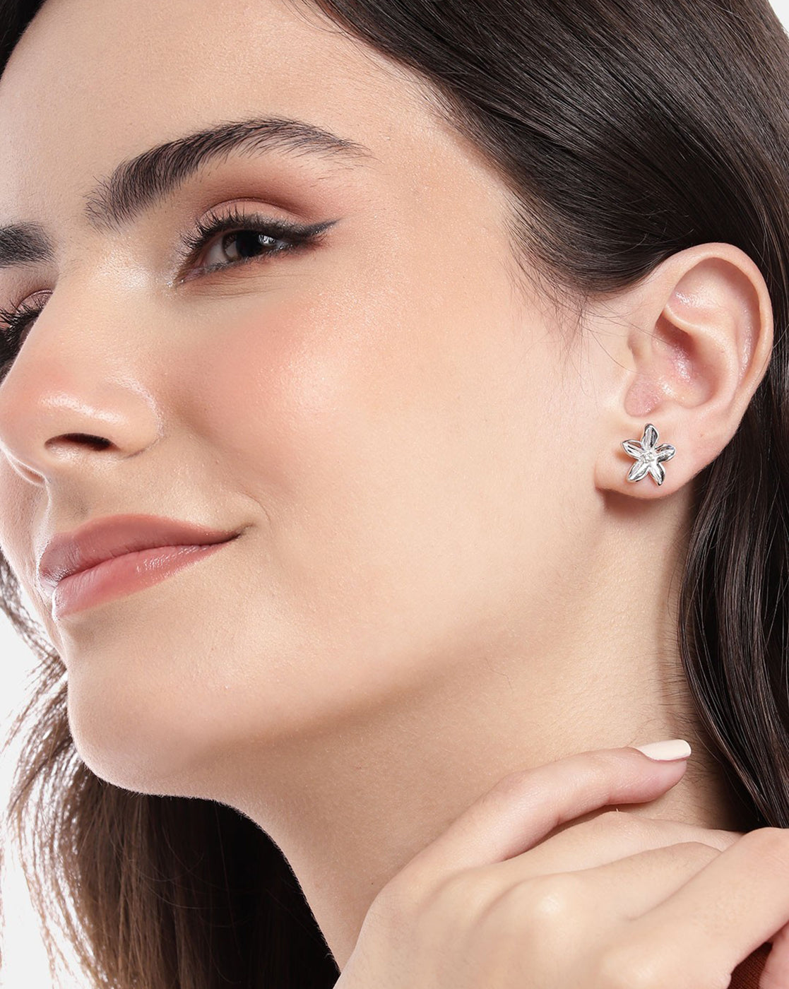 Rhodium Plated Cz Contemporary Stud Earring For Women - Wahe Jewels - Swadesiicart