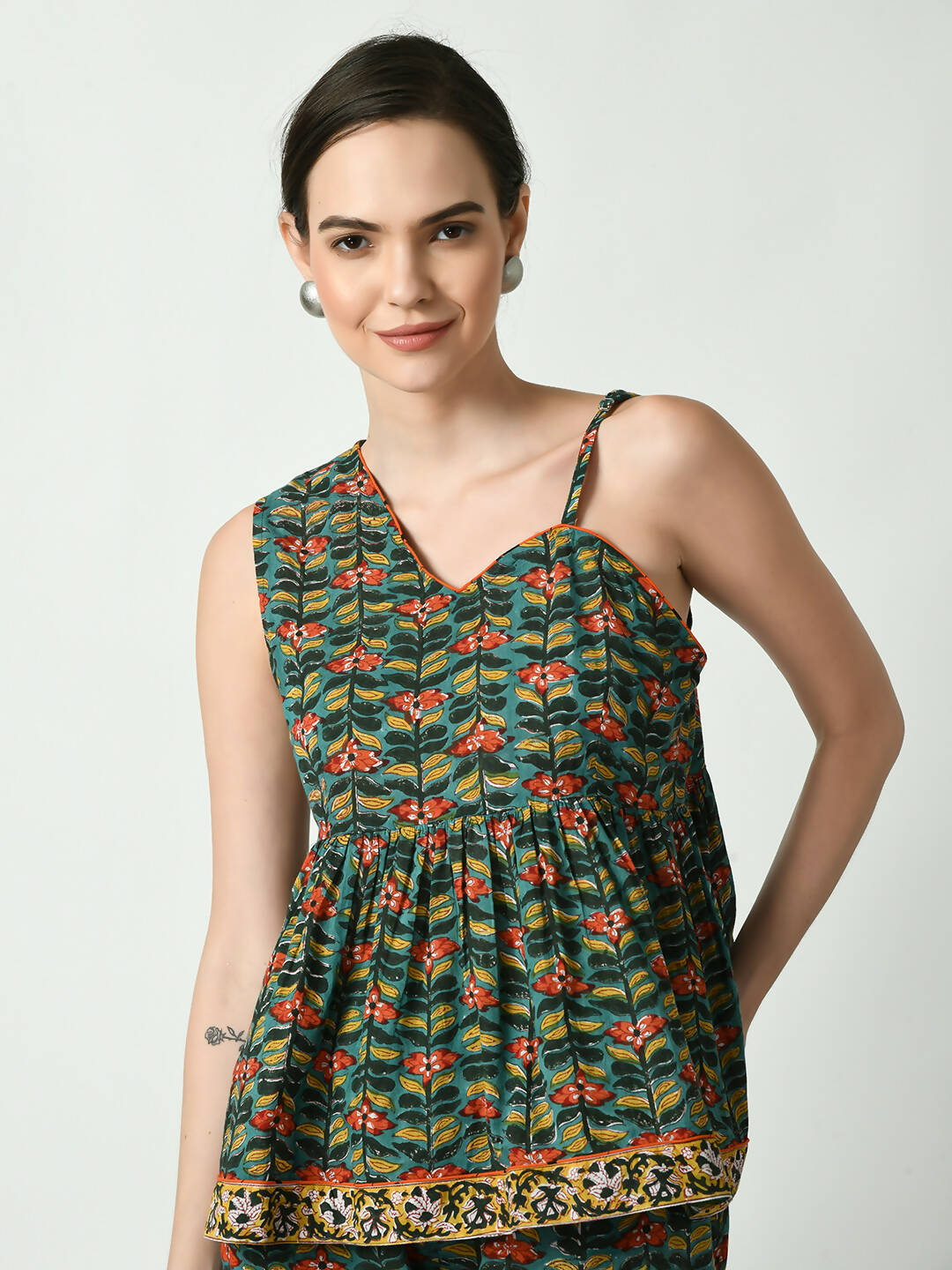 Myshka Women's Green Floral Printed Top | Grocsy