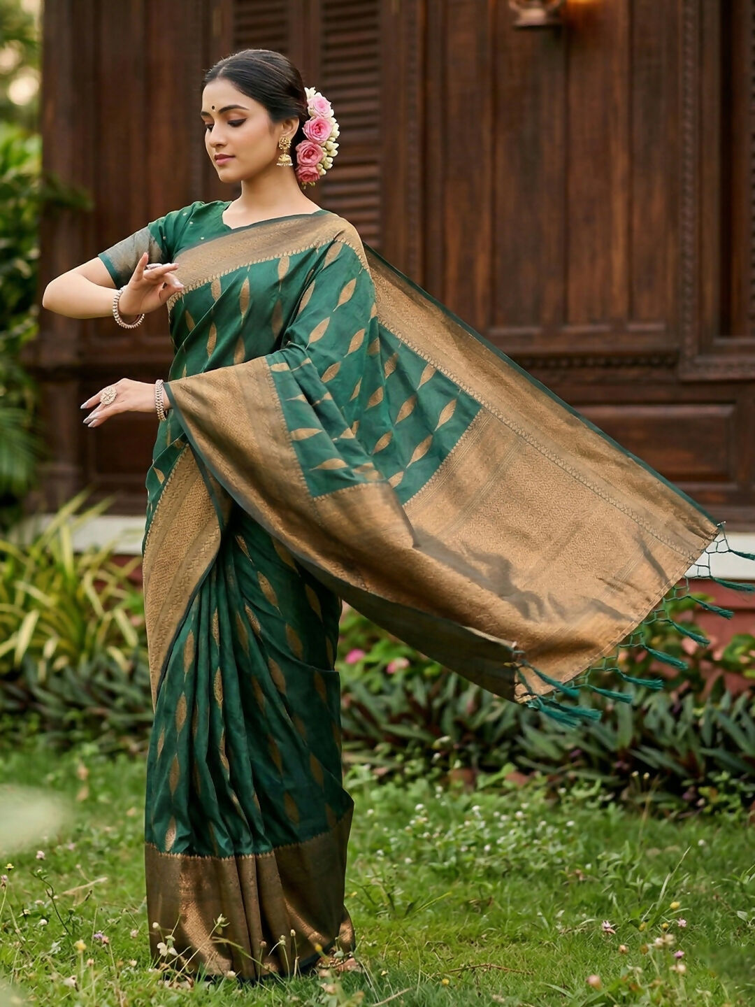 Shree Shyam Fashion Green Silk Blend Saree | Grocsy