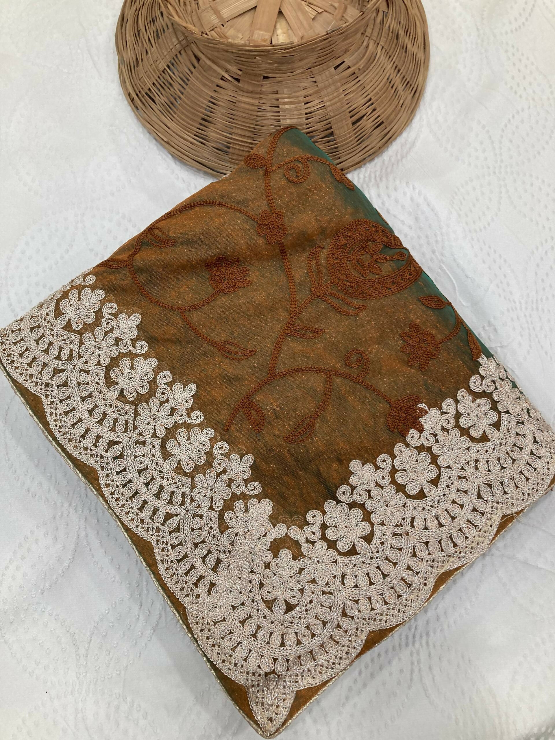 Teeya Creation New Latest Trendy Party Wear Two Tone Twill Net Saree-Gold | Grocsy