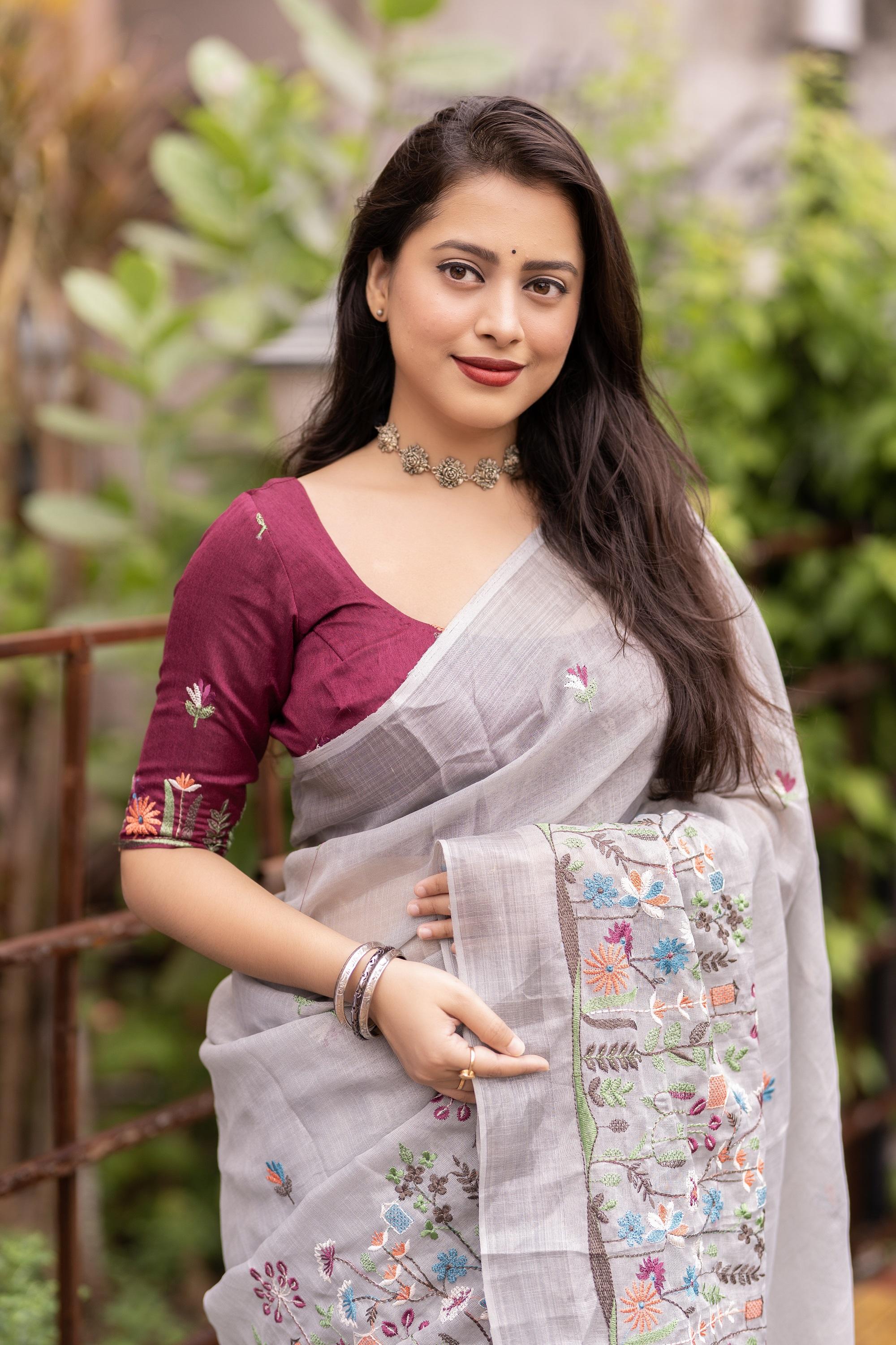 Grey Pure Linen Ethnic Motifs Saree with Unstitched Blouse - A2M | Grocsy