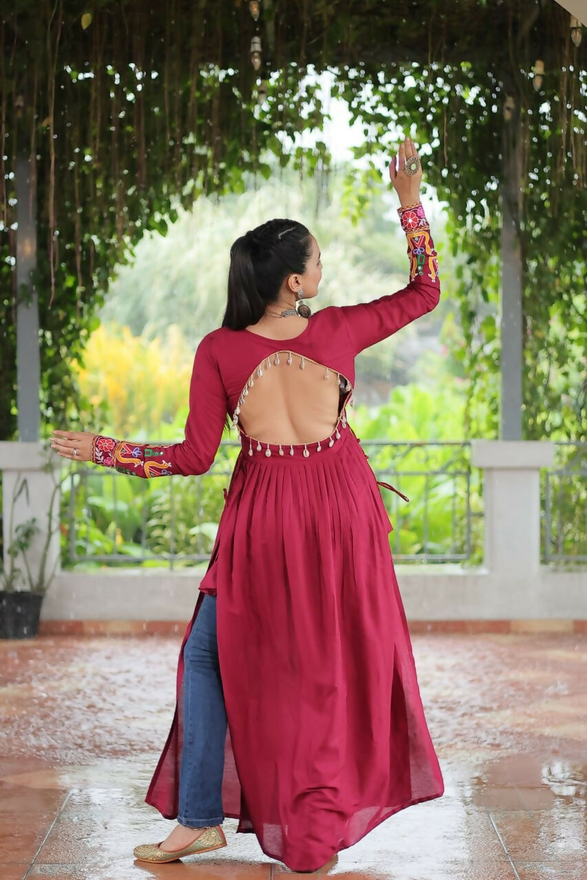 Vastranavya Pink Pink Navratri Special Rayon Kutchi Gamthi Work Kurti | Grocsy