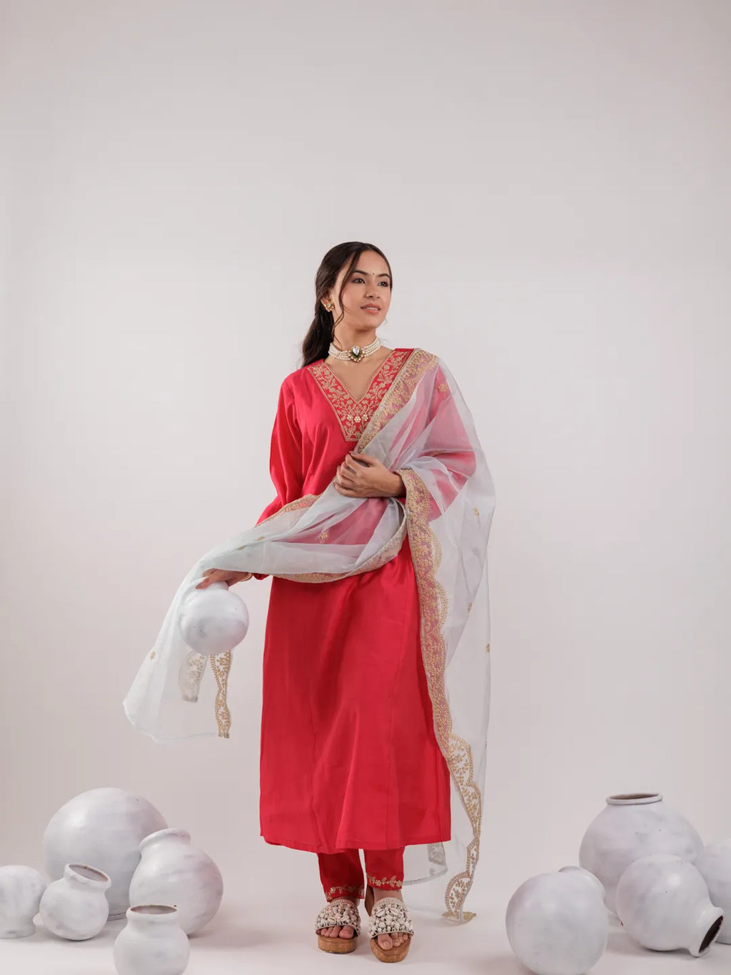 Yufta Fuchsia Silk Embroidered Kurta Dupatta Set | Grocsy