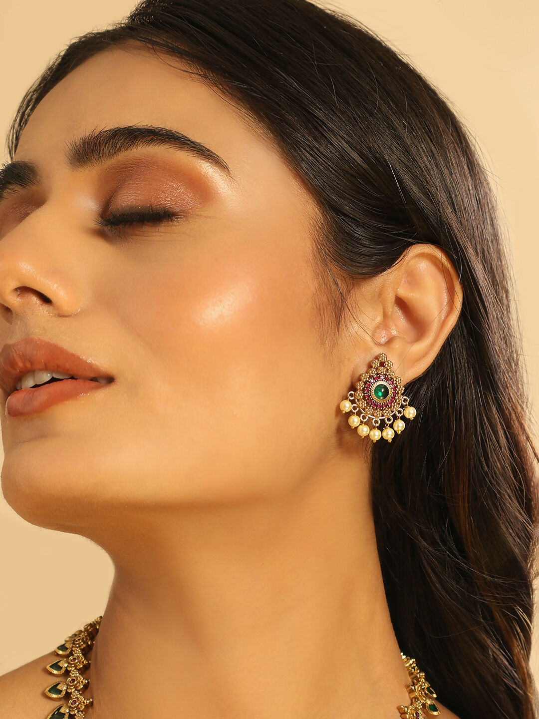 Nuyug 18K Gold Plated Temple Bliss Minimal Necklace Set | Grocsy
