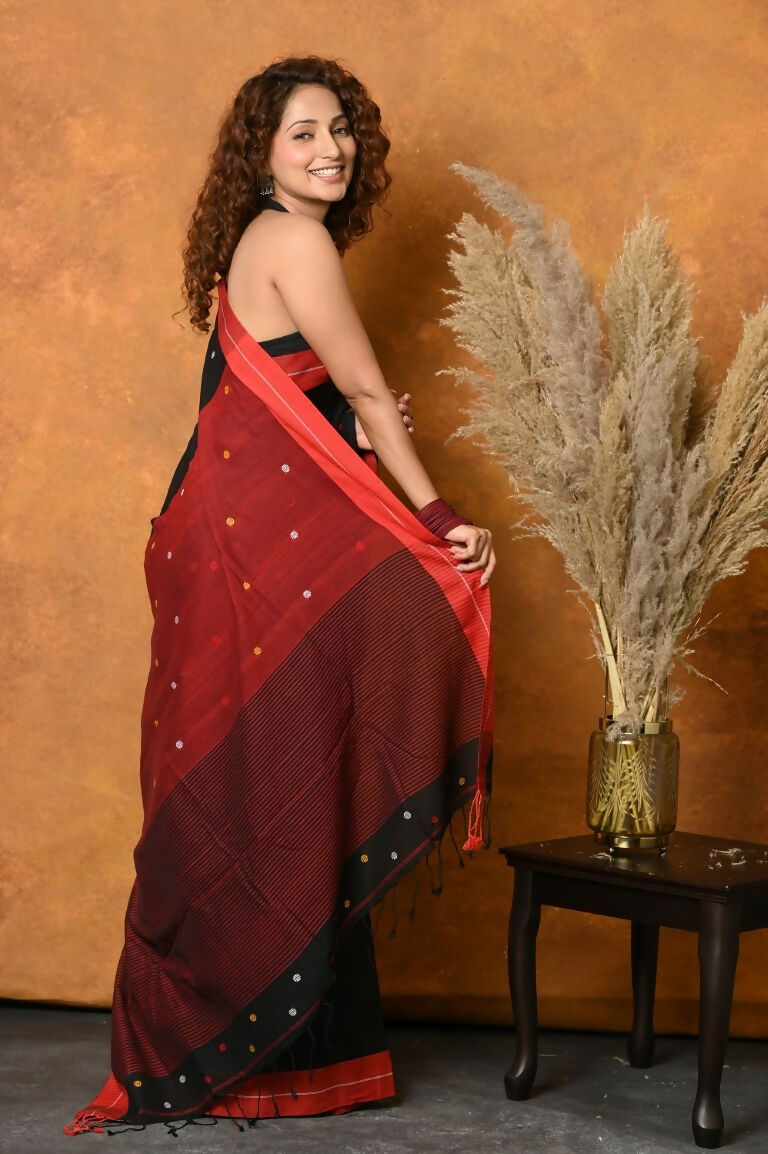 Very Much Indian Pure Cotton Handloom Saree with Buttis & Sleek Border - Black | Grocsy