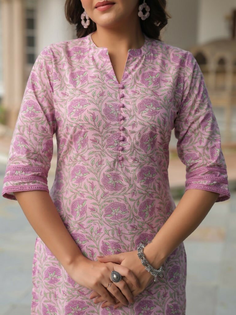 Aramya Straight Soft Cotton Floral Print Women's Kurta - Pink | Grocsy
