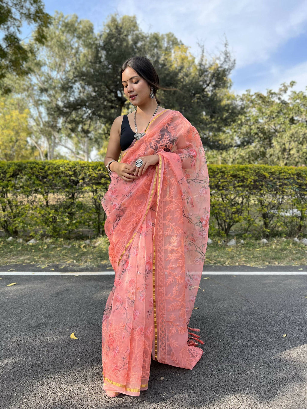 Vamsee Golden Patti Peach Organza Saree | Grocsy