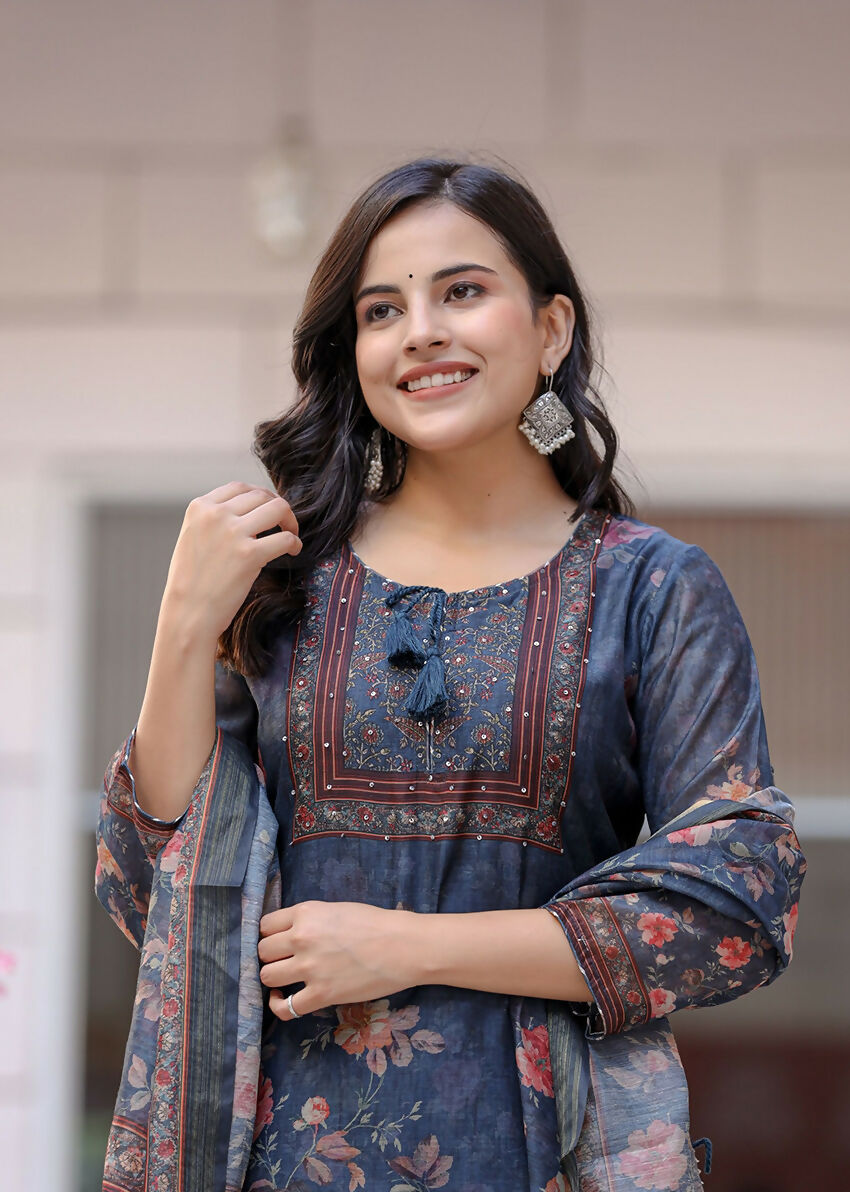 Kaajh Women's Navy Blue Digital Print Flora Chanderi Kurta Pant Set With Dupatta | Grocsy