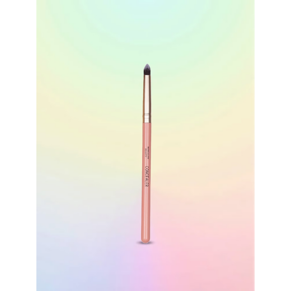 BUNGALOW BEAUTY Concealer Brush | Grocsy