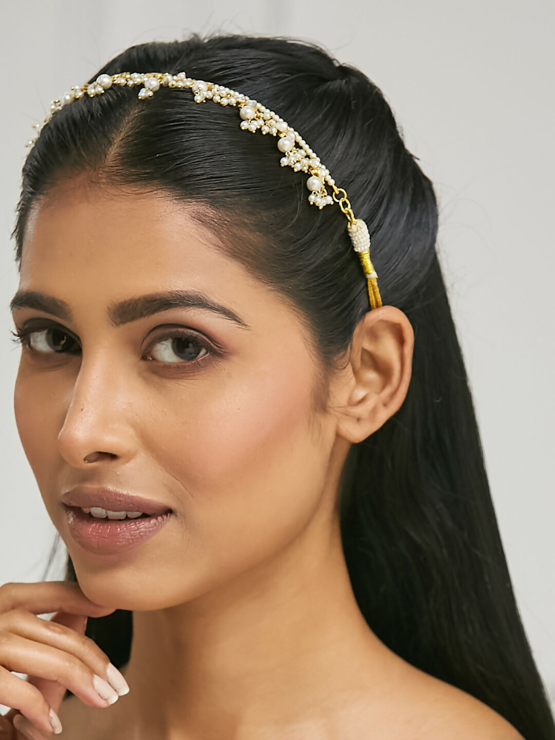 Nuyug 22K Gold-Plated Kundan & Pearl Studded Matha Patti Head Jewellery | Grocsy