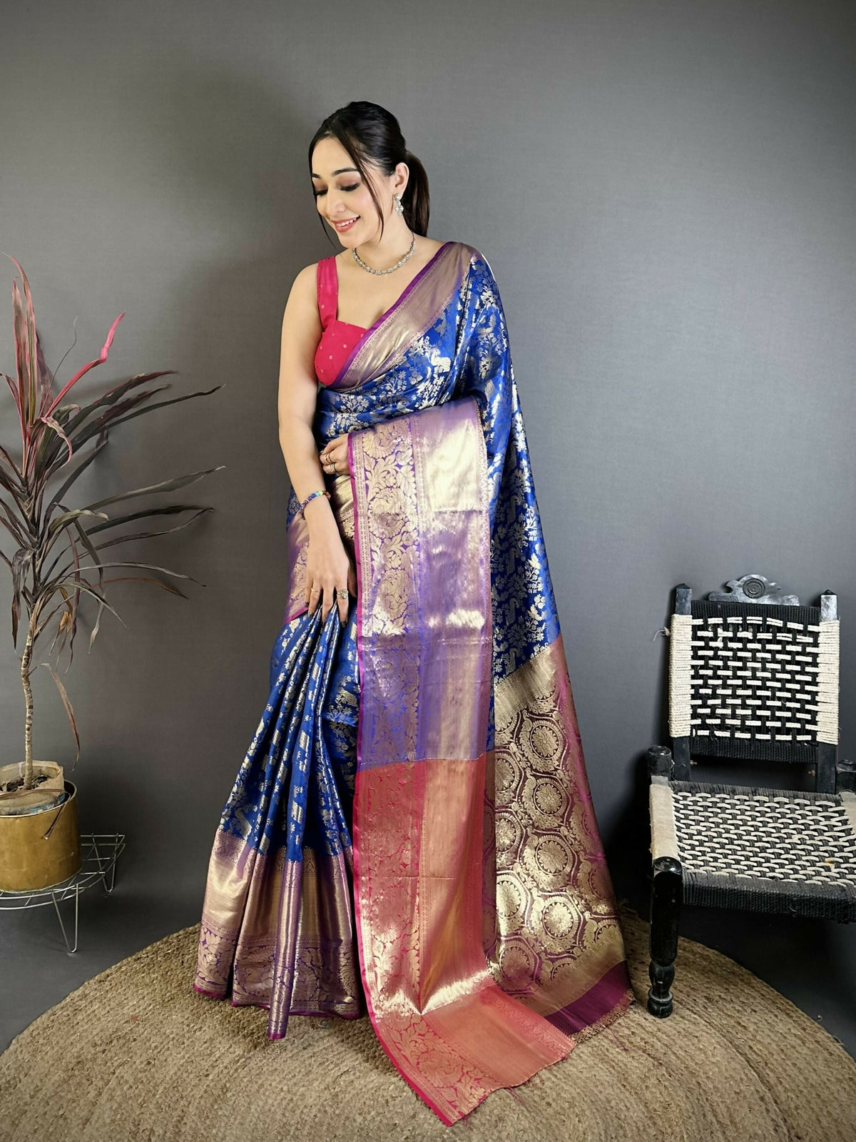 Prime Volt Pure Handloom Kanjivaram Katan Silk Saree with Antique Zari & Contrast Pallu-Royal Blue | Grocsy