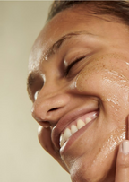The Body Shop Seaweed Oil-Control Exfoliator | Grocsy