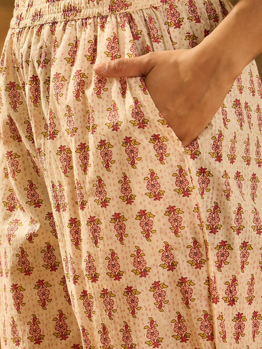 Joban Fashion Printed Cream Pure Cotton Kurta Set | Grocsy
