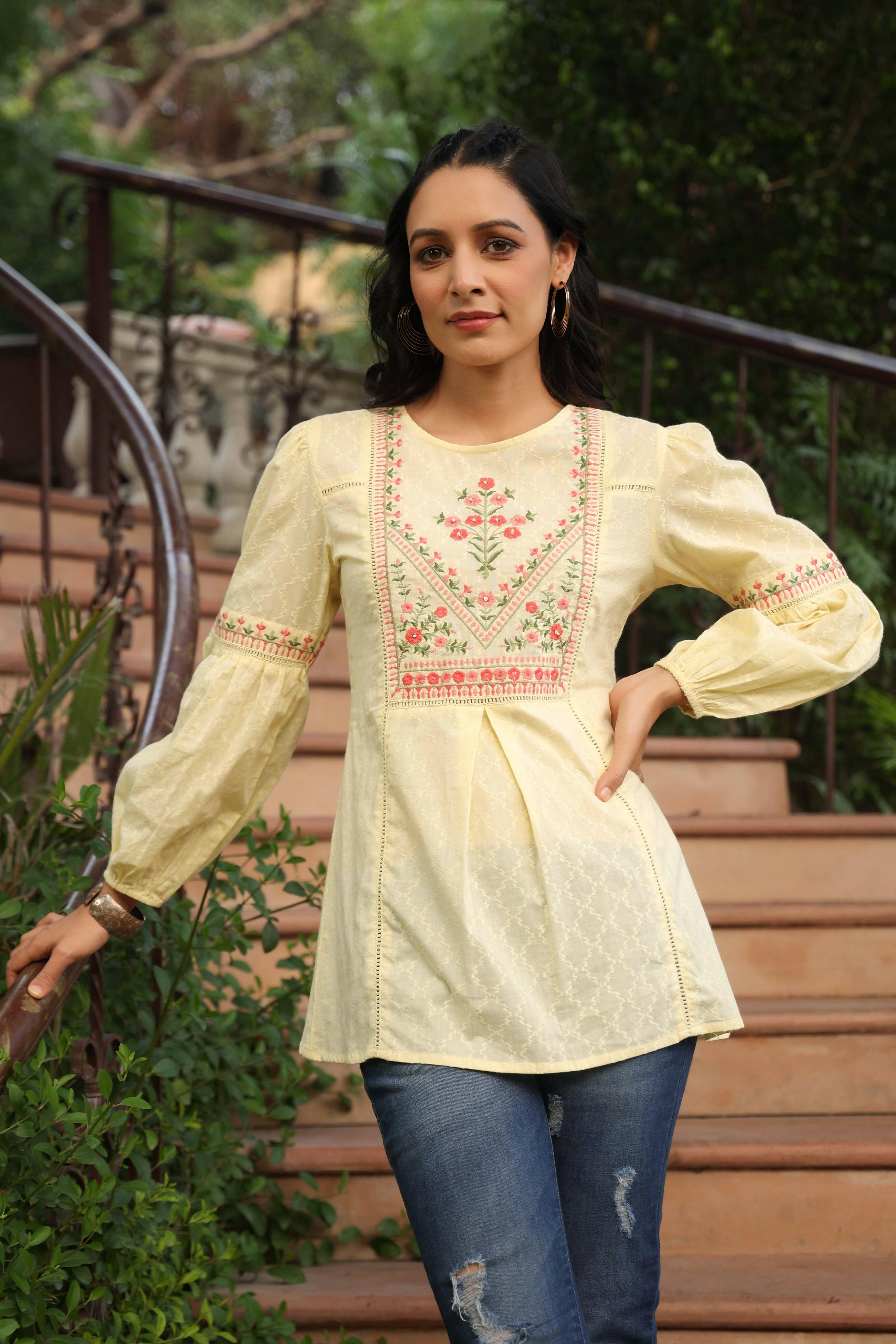 Juniper Women's Lemon Cotton Dobby Solid Embroidered Straight Tunic | Grocsy