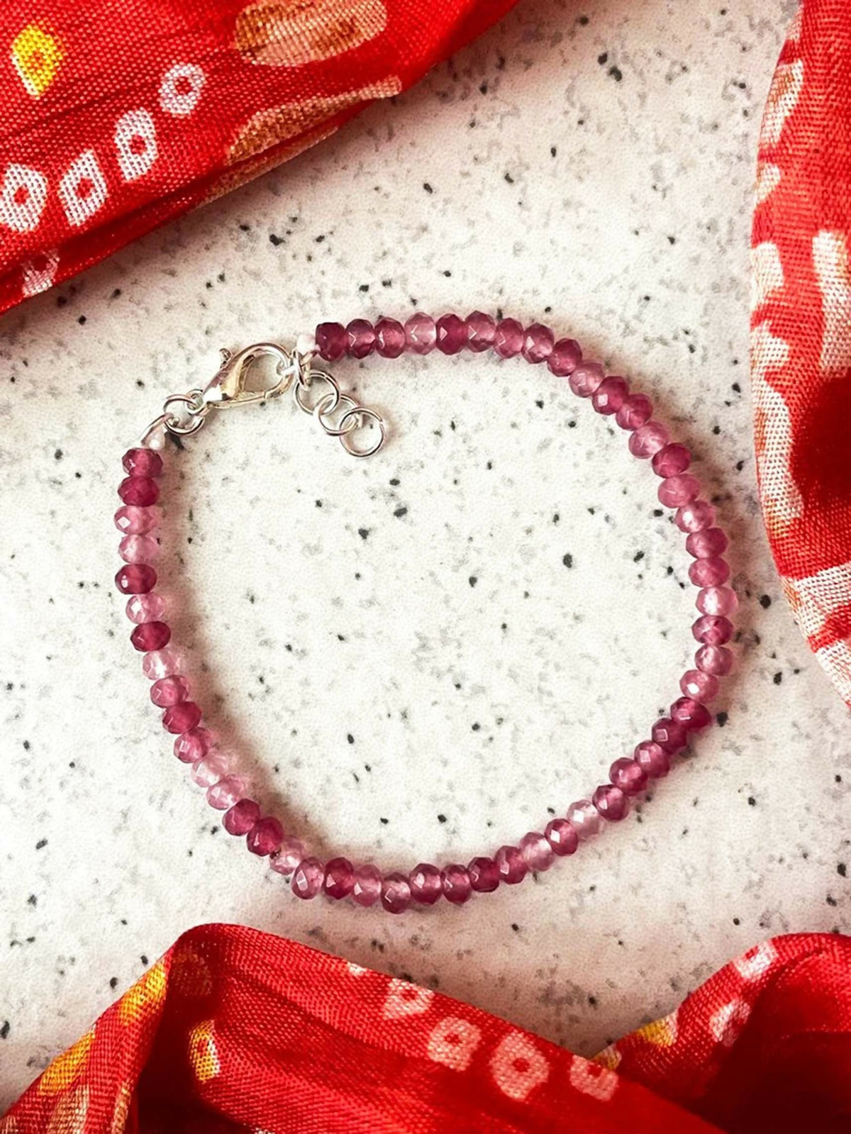 Joban Fashion Onion Pink Glass Glass Beads Trendy Bracelets | Grocsy