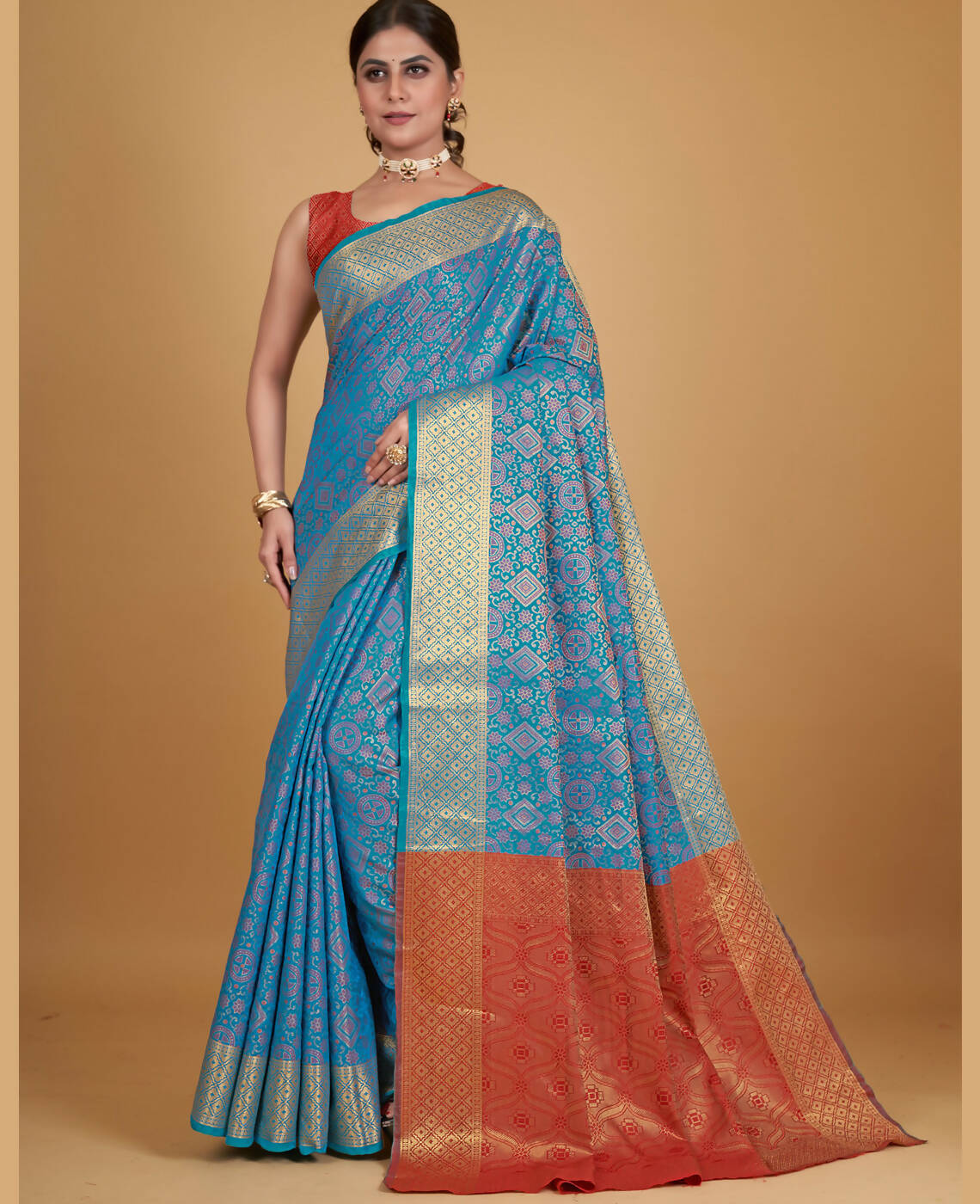 Blue Silk Woven Design Saree With Unstitched Blouse Piece - Akshita | Grocsy