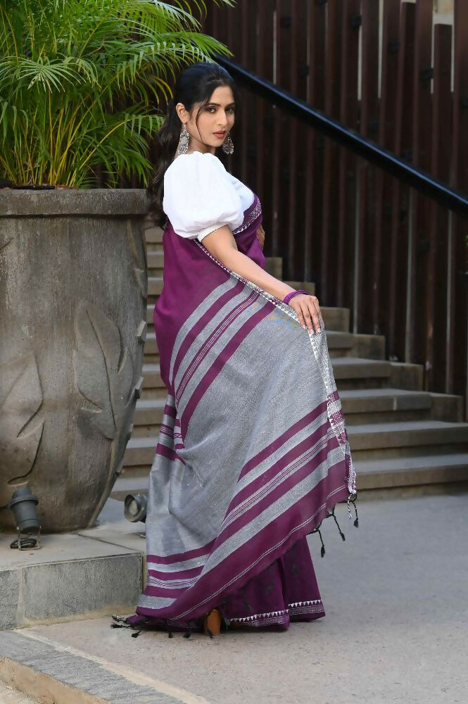 Beatitude Magenta Cotton Handloom Saree | Grocsy