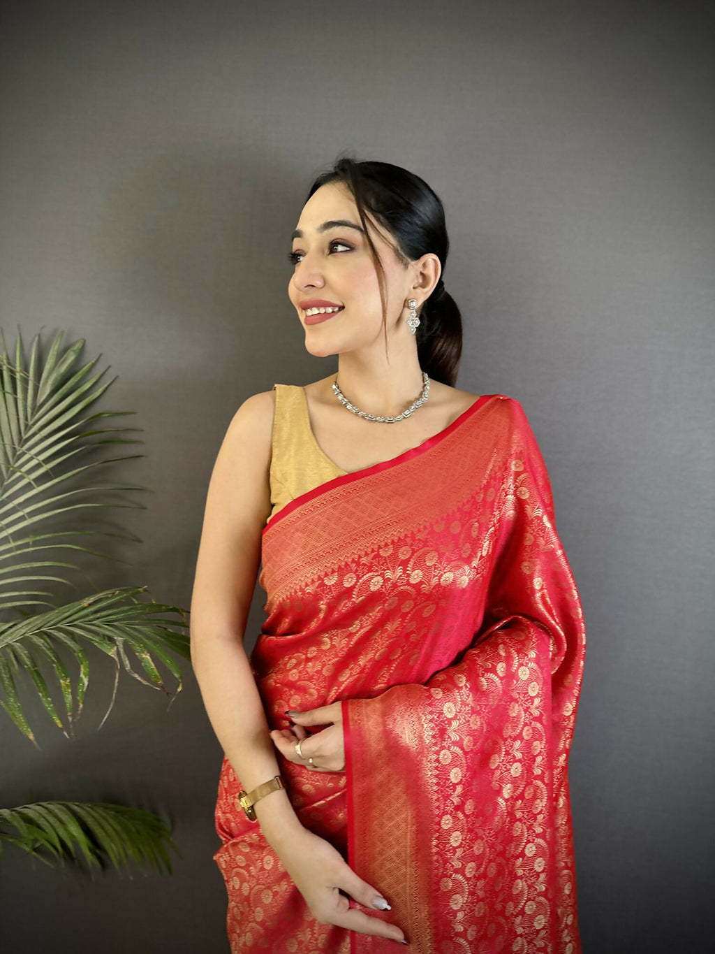 Joban Fashion Red Floral & Paisley Motifs Soft Satin Silk Banarasi Saree | Grocsy