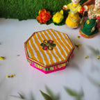 SweeDesi Ghewar Hamper 2 | Grocsy