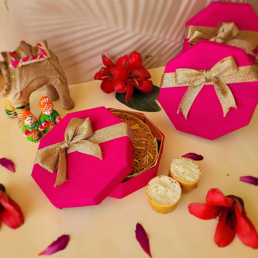 SweeDesi Meetha Ghewar - 1 Pc Hamper Pink | Grocsy