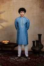 Falling Raw Silk Blue Varnika Kurta Set By Hilo Design | Grocsy
