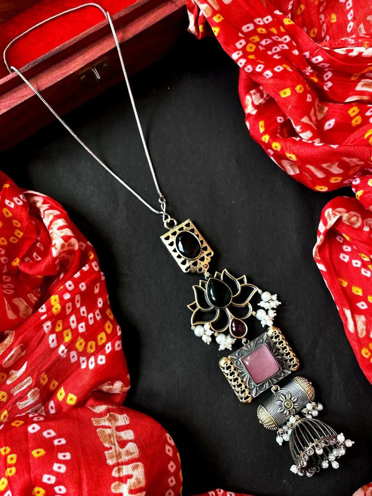 Joban Fashion Peach Brass Monalisa Stone Dual Tone Beaded Pendant Chain Necklace | Grocsy