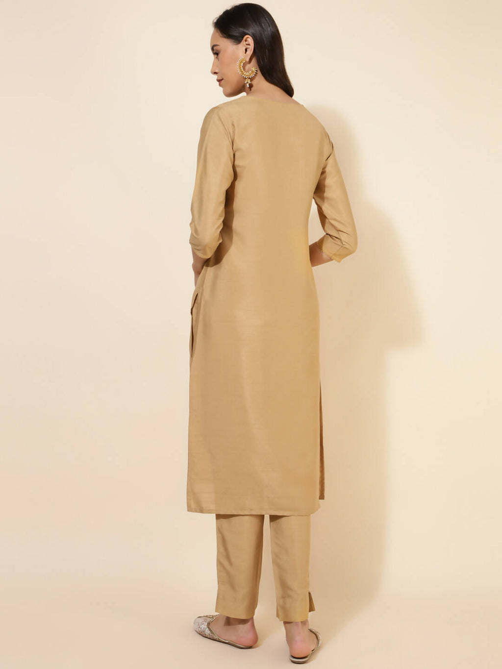 Janasya Women's Gold Crepe Silk Yoke Embroidery Festive Straight Kurta Set | Grocsy