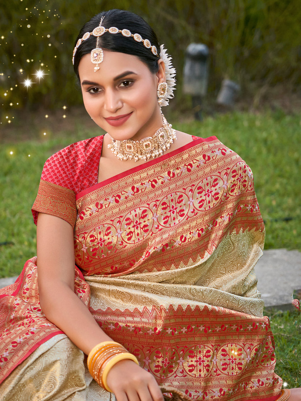 Anaita Gold Banarasi Saree With Blouse Piece | Grocsy