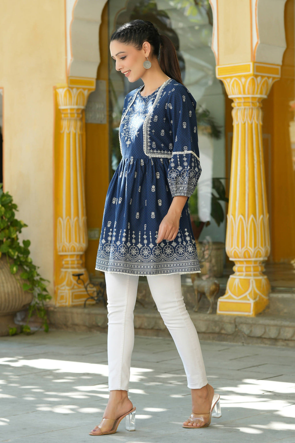 Juniper Women's Indigo Cambric Placement Printed Tunic | Grocsy