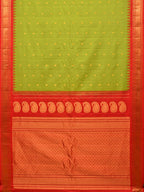Green and Red Gadwal Silk Handloom Saree with Mango Pallu Design - Global Threads | Grocsy