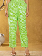 Yufta Green Bandhani Cotton Straight Kurta Trouser & Dupatta Set | Grocsy