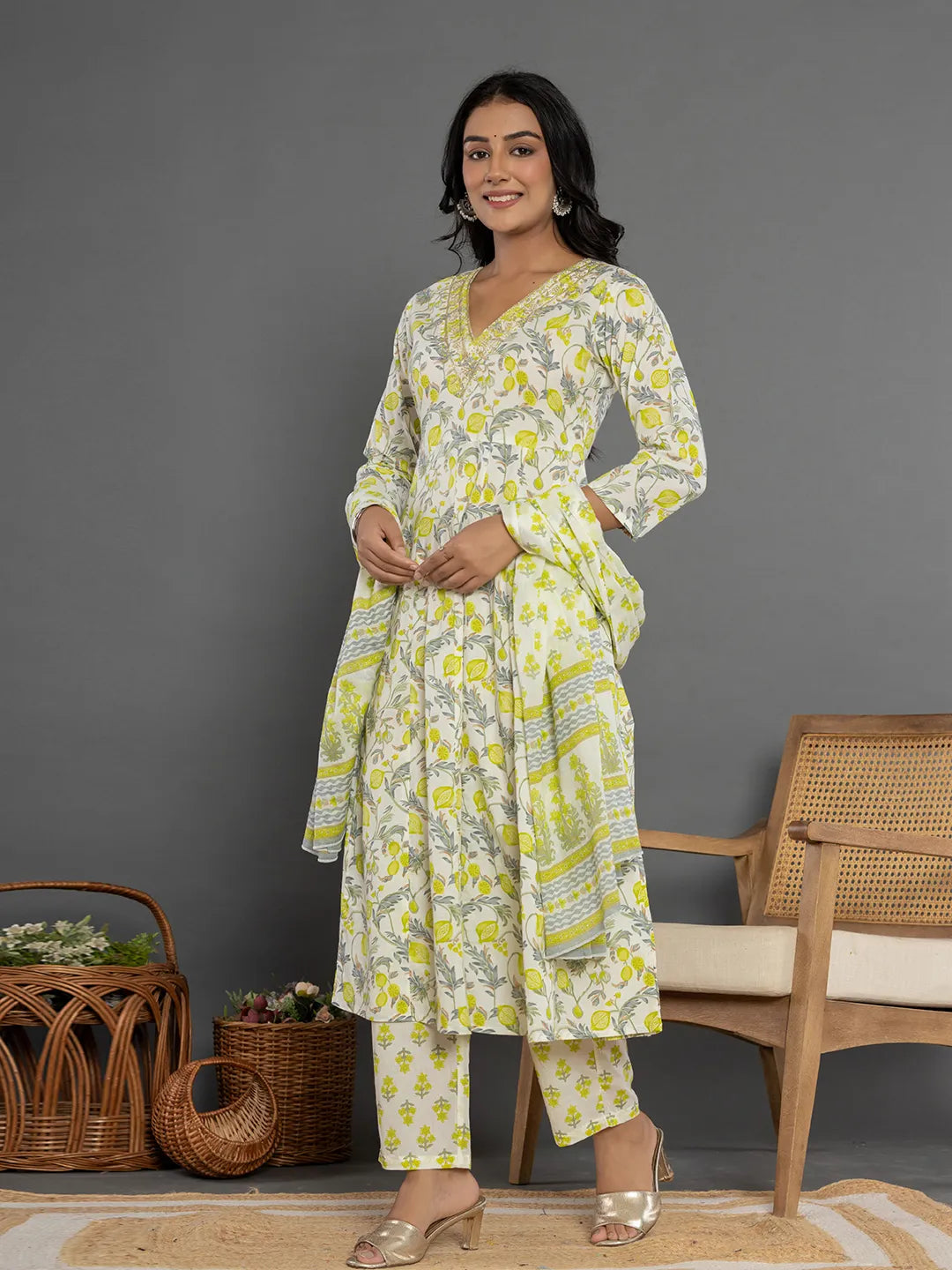 Yufta Green Beads & Stones Cotton Anarkali Kurta Dupatta Pant Set | Grocsy