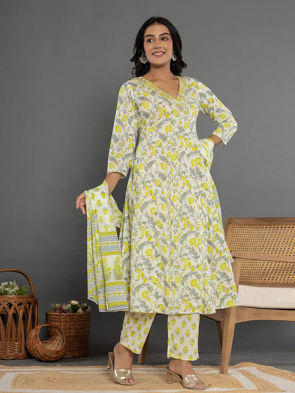 Yufta Green Beads & Stones Cotton Anarkali Kurta Dupatta Pant Set | Grocsy