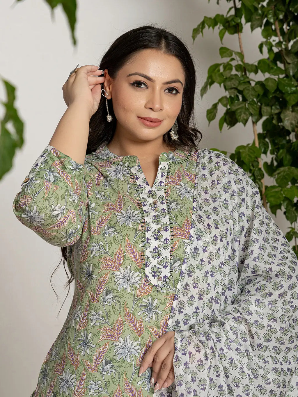 Yufta Green Cotton Green Pluse Size Kurta Dupatta Pant Set | Grocsy