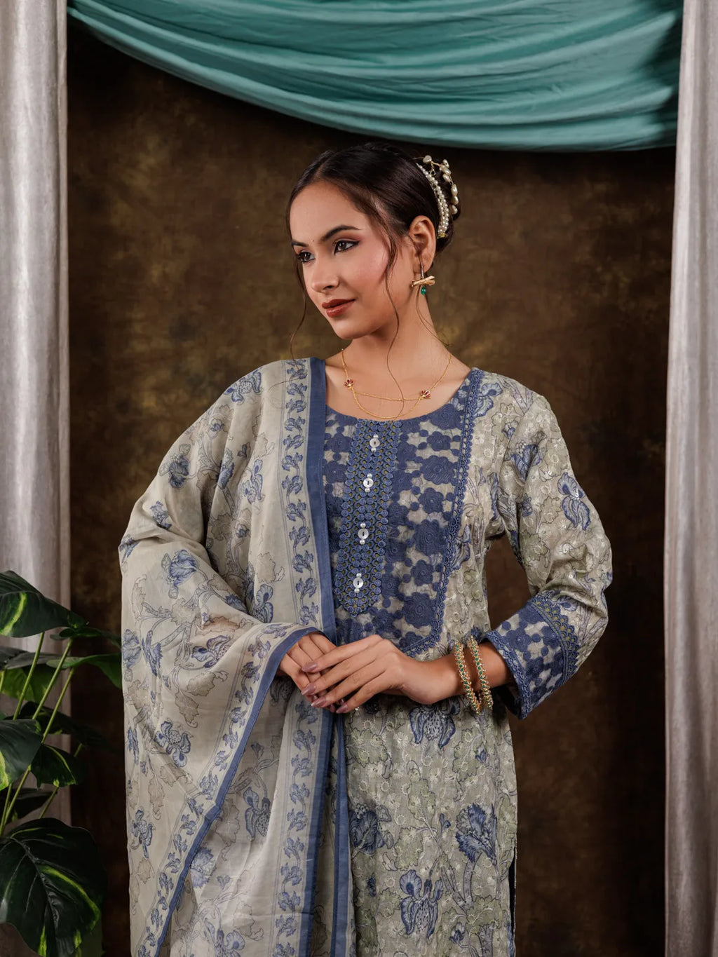 Yufta Green Cotton Schiffli Floral Print Kurta Dupatta Set With Lace Detailing | Grocsy