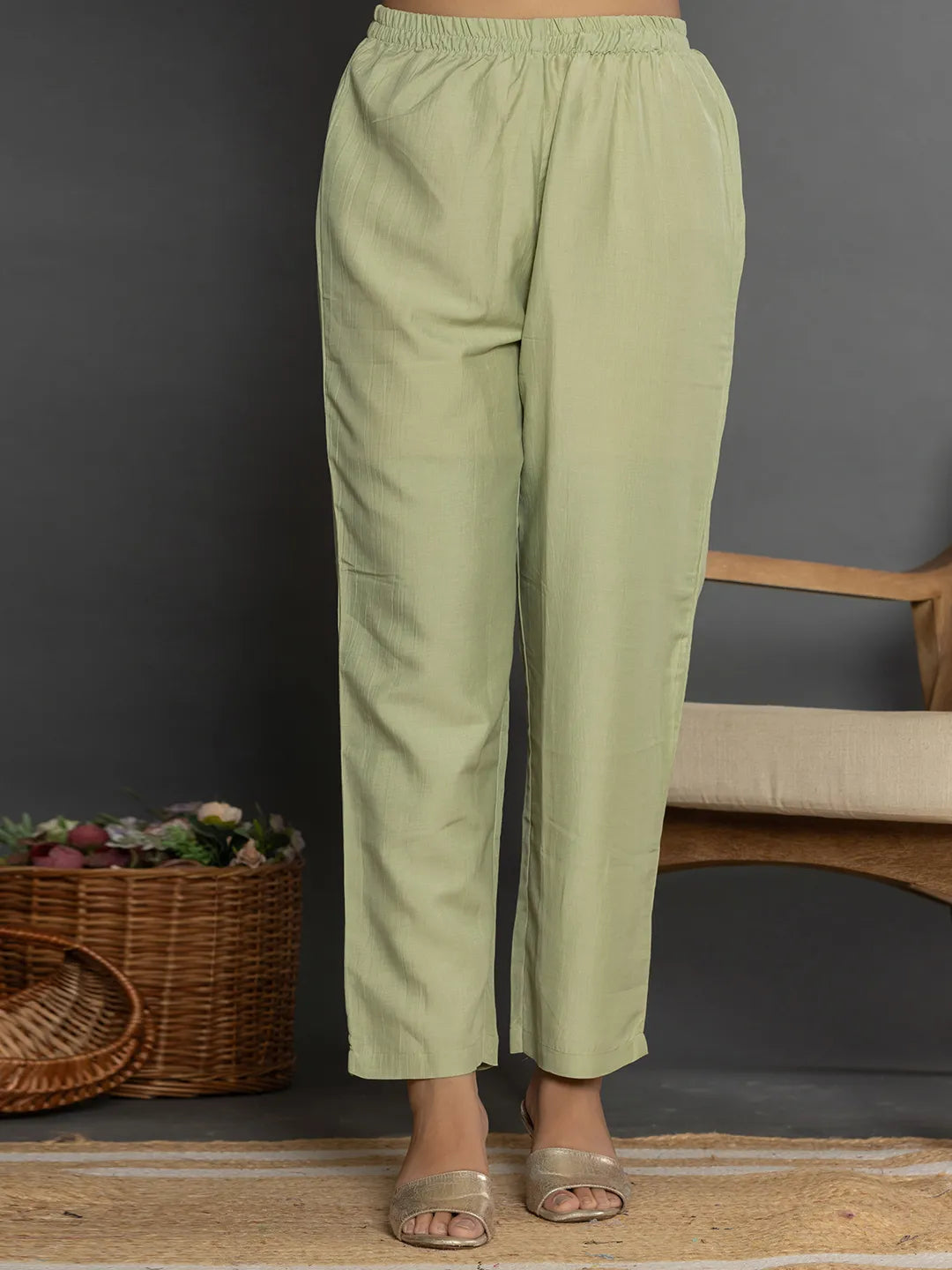 Yufta Green Cotton Silk Embroidered Anarkali Kurta Dupatta Set | Grocsy