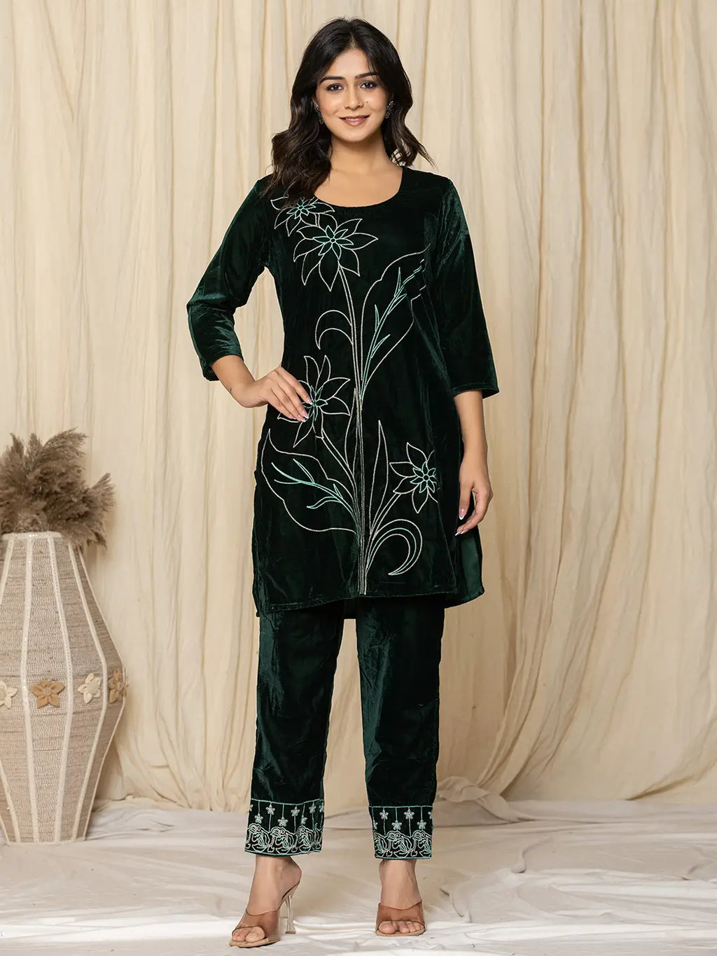 Yufta Green Embroidered Velvet Co-Ord Set | Grocsy