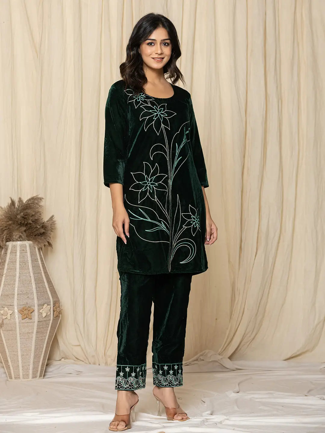 Yufta Green Embroidered Velvet Co-Ord Set | Grocsy
