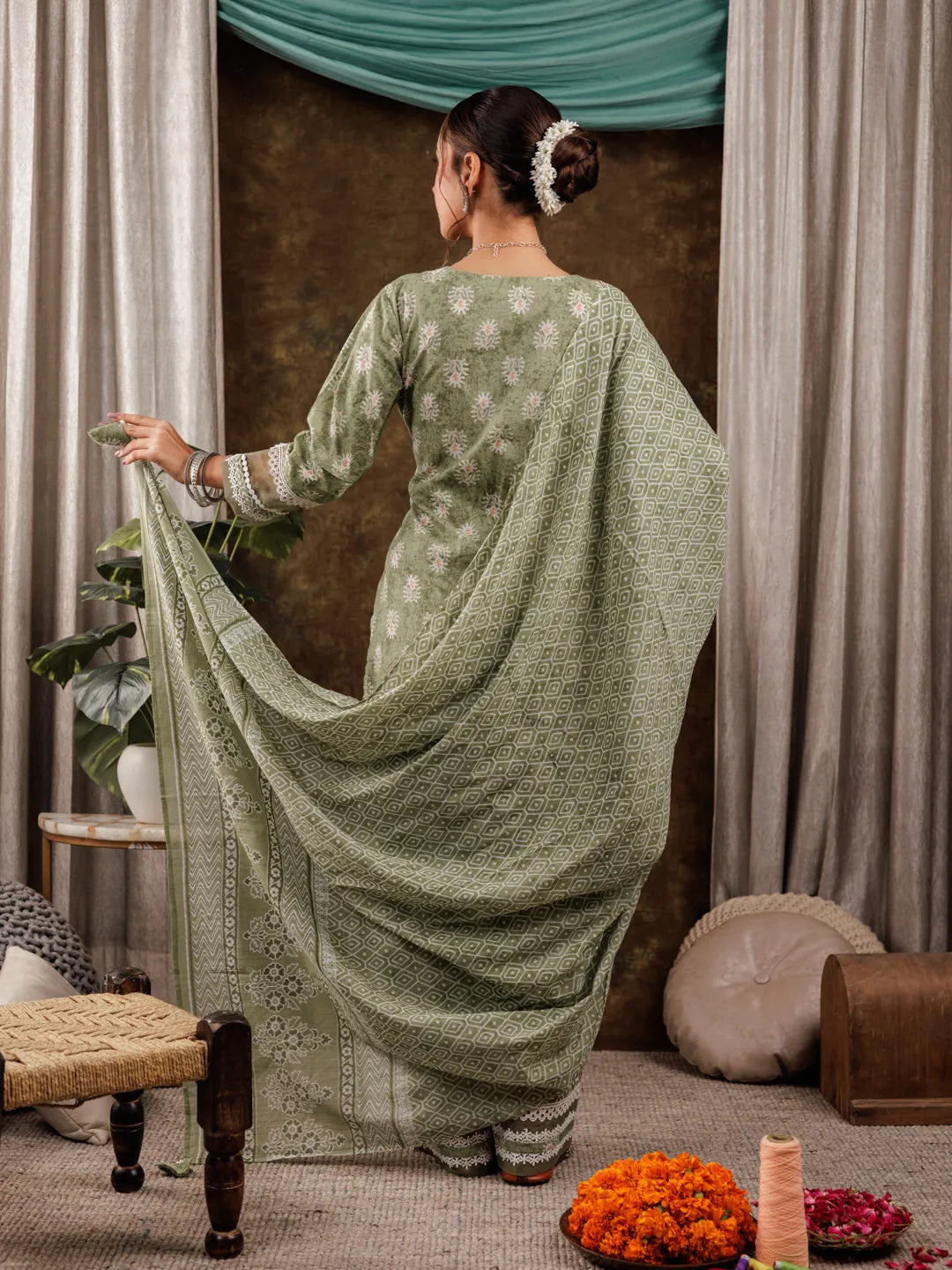 Yufta Green Ethnic Motifs Pure Cotton Kurta Dupatta Set With Lace Detailing | Grocsy
