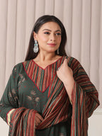 Yufta Green Floral Print Patch & Lace Work Plus Size Kurta Set With Pant & Dupatta | Grocsy