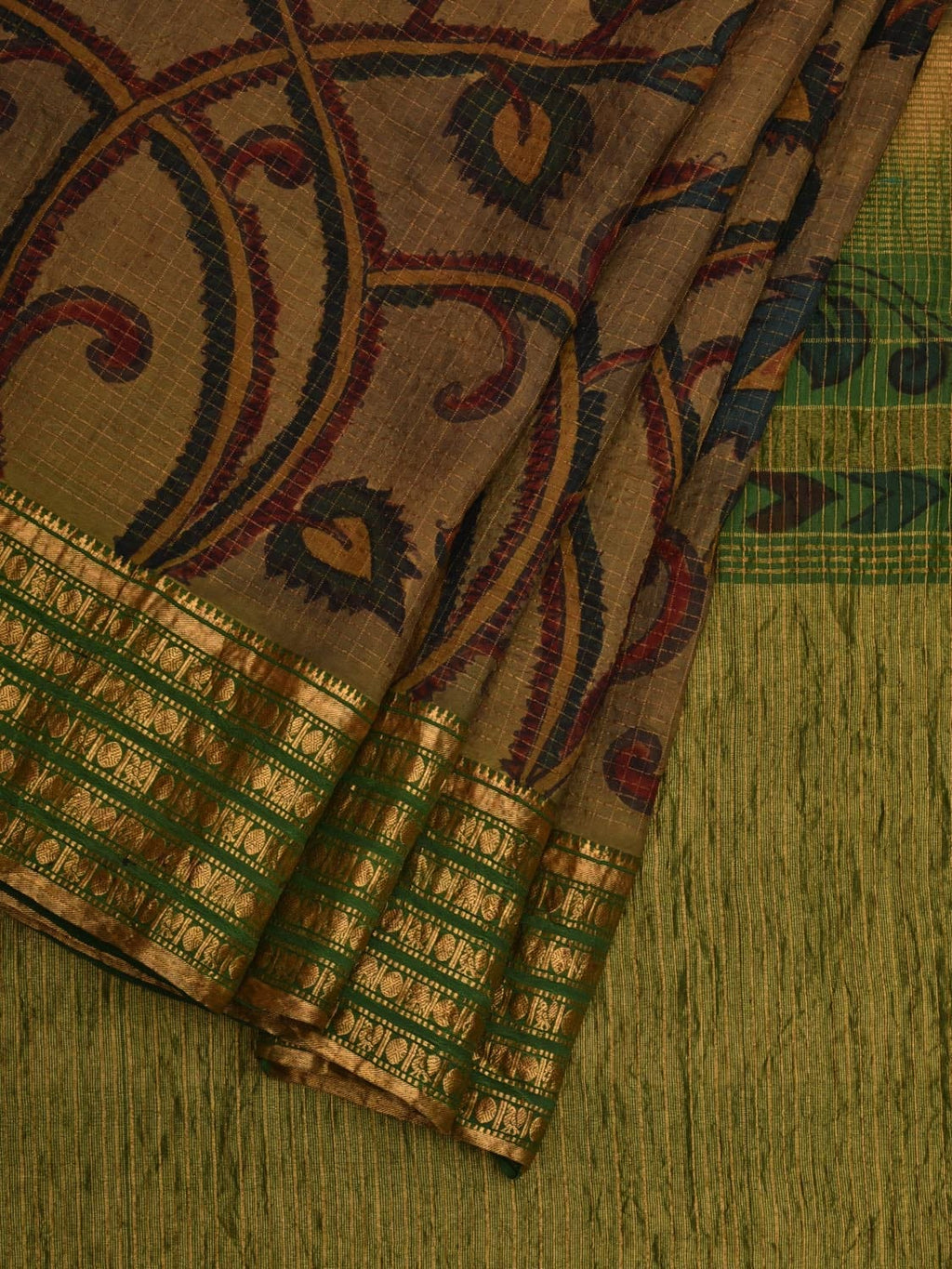 Green Kalamkari Hand Painted Gadwal Silk Handloom Saree with Floral Design - Global Threads | Grocsy