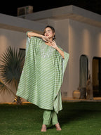 Yufta Green Leheriya Embroidered Kaftan Kurta Set | Grocsy
