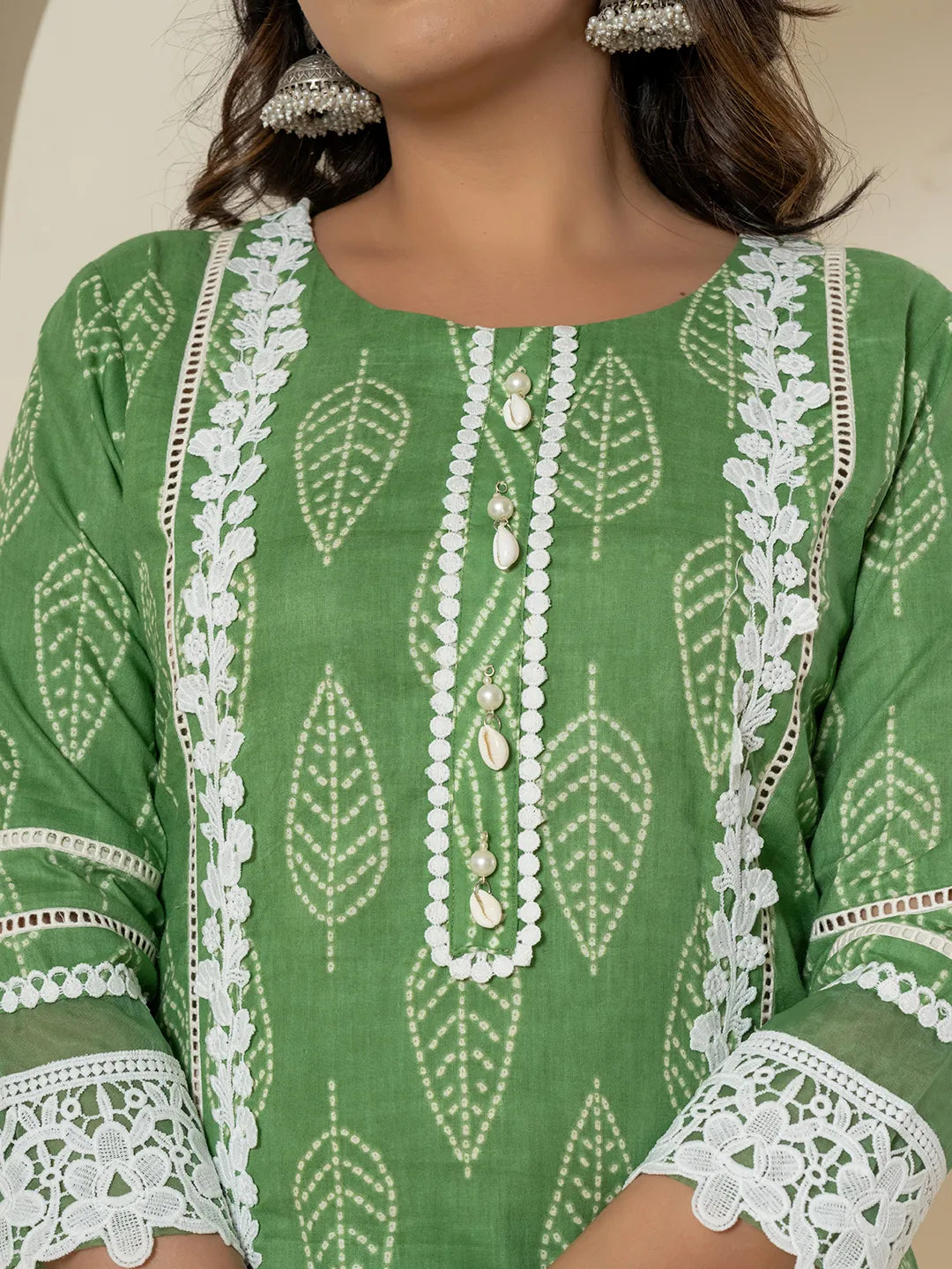 Yufta Green Patch Work Pure Cotton Straight Kurta And Dupatta Set | Grocsy