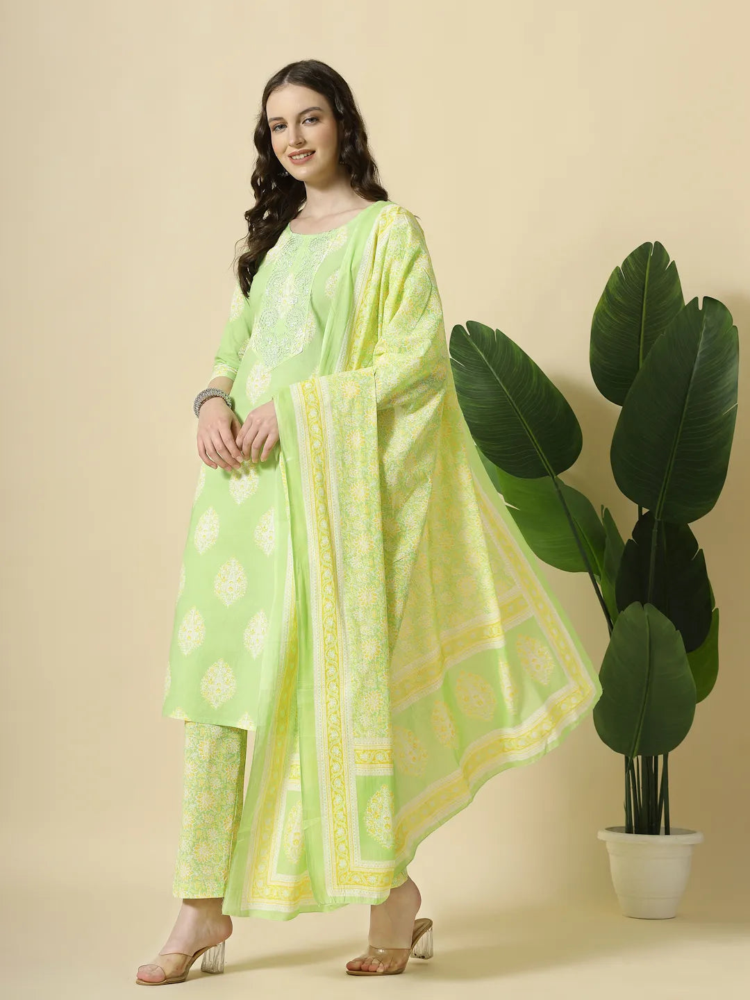 Yufta Green Pure Cotton Floral PrintThreadWork Kurta Dupatta Pant Set | Grocsy