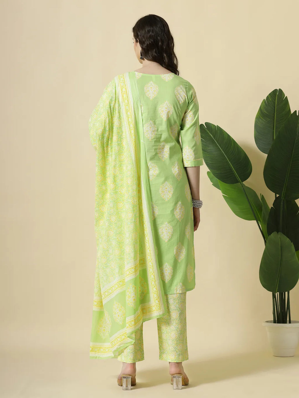 Yufta Green Pure Cotton Floral PrintThreadWork Kurta Dupatta Pant Set | Grocsy