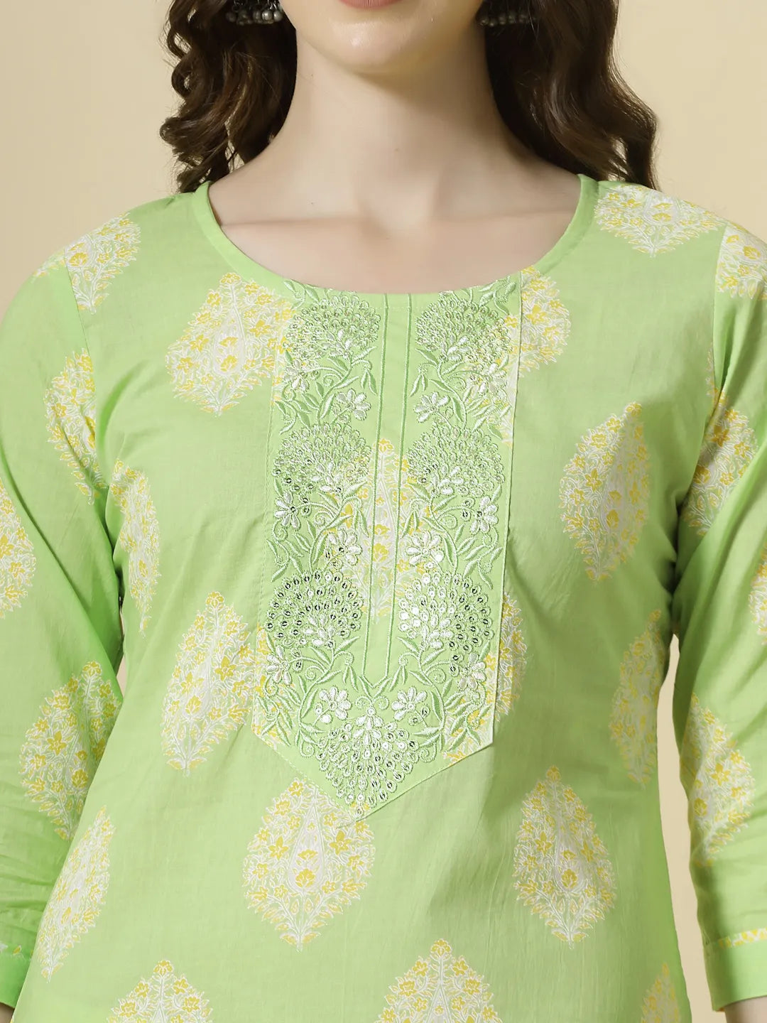 Yufta Green Pure Cotton Floral PrintThreadWork Kurta Dupatta Pant Set | Grocsy