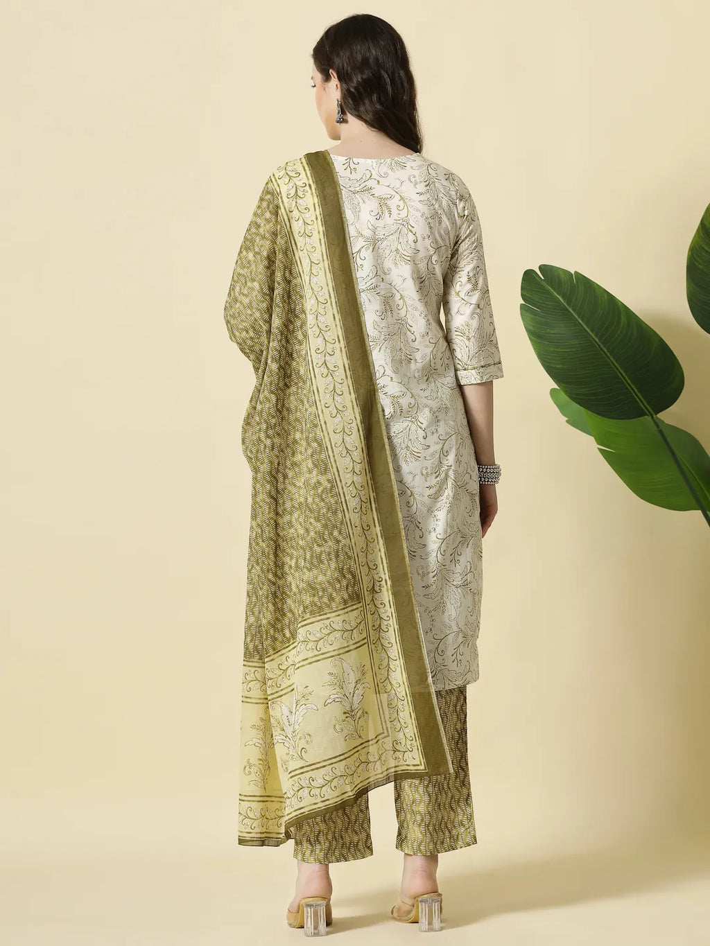 Yufta Green Pure Cotton Paisley Thread Work Kurta Dupatta Pant Set | Grocsy