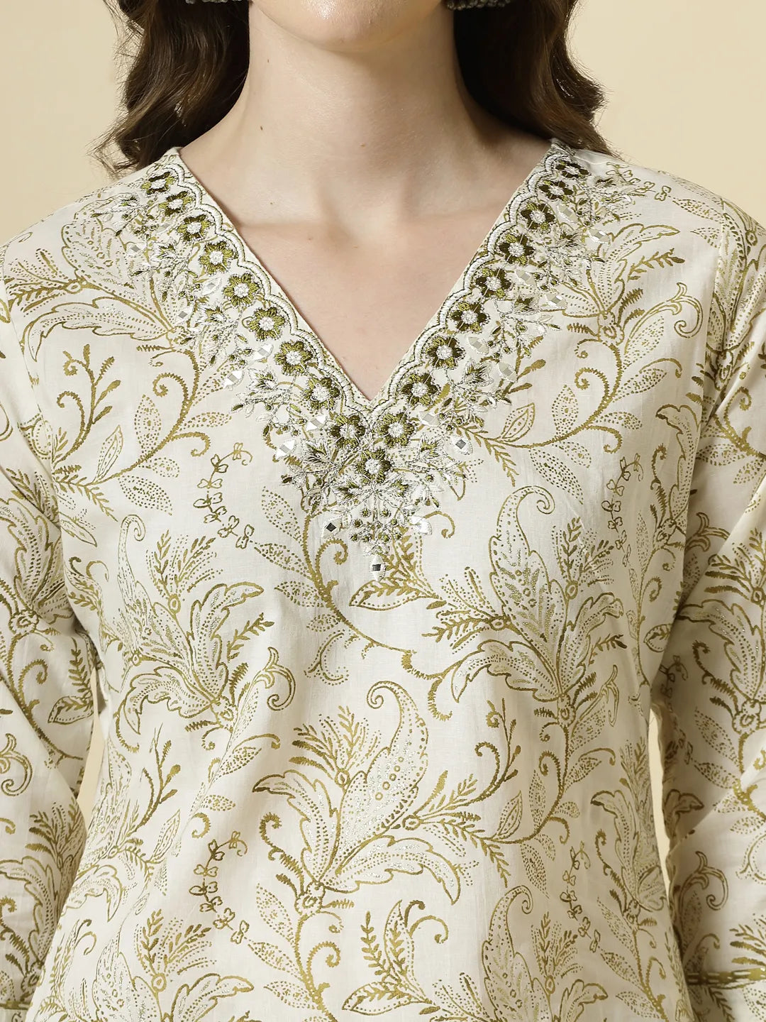 Yufta Green Pure Cotton Paisley Thread Work Kurta Dupatta Pant Set | Grocsy