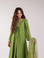 Yufta Green Silk Embroidered Kurta Dupatta Set | Grocsy