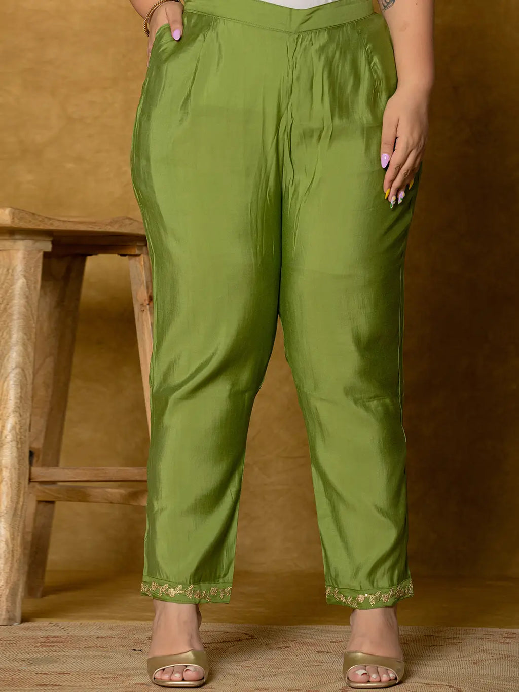 Yufta Green Silk Embroidered Plus Size Kurta Dupatta Set | Grocsy